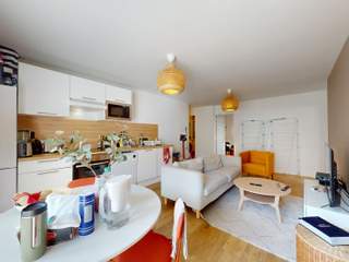 Spolubydlení / 5 rooms apartment · 80 m², Lyon, Bis Rue Étienne Richerand
