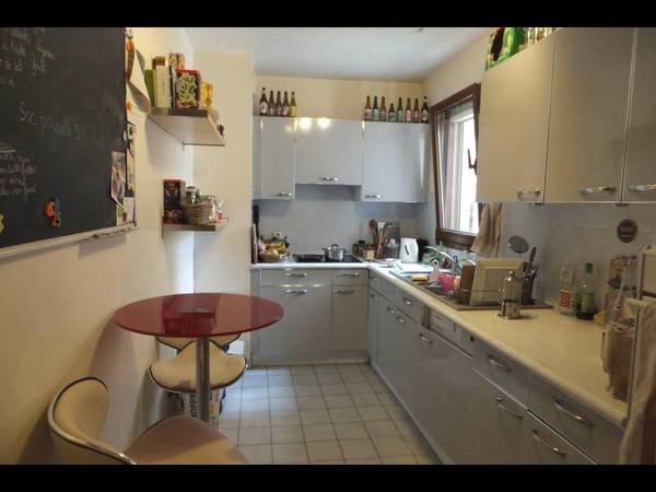 Colocation / Appartement 4 pièces de 90 m², Paris, Rue Caillaux / Photo 2