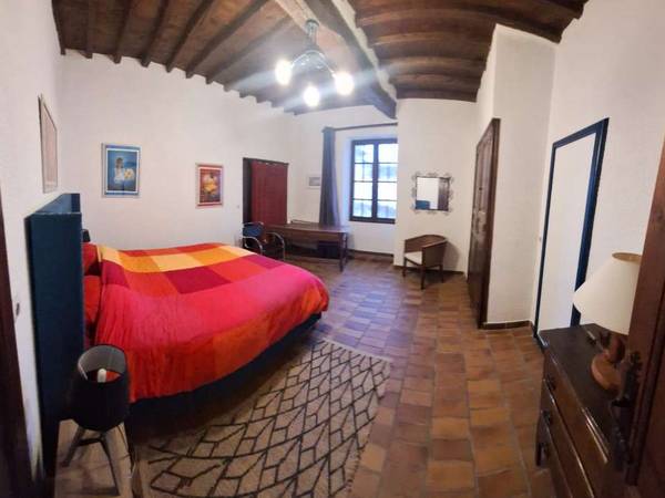 Chambre chez l'habitant / Villa 10 pièces de 1000 m², Crastes, Chemin du Joulian / Photo 3