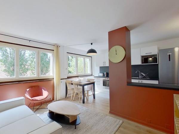 Colocation / Appartement 5 pièces de 79 m², Clichy, 143 Boulevard Jean Jaurès, / Photo 2