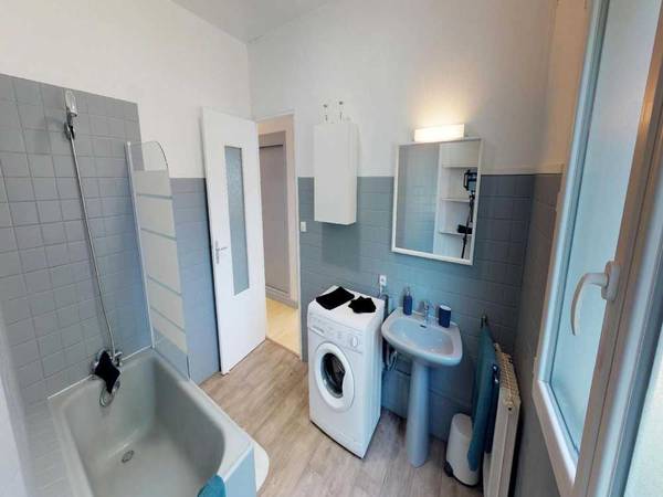Colocation / Appartement 5 pièces de 120 m², Montpellier, Rue des Hospices / Photo 13