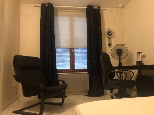 Colocation / Maison 5 pièces de 90 m², Villeneuve-d'Ascq, Rue Jean Jaures / Photo 2