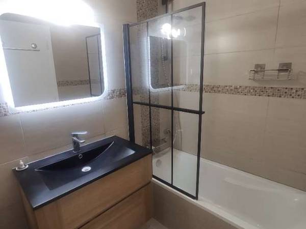 Colocation / Appartement 4 pièces de 91 m², Annemasse, Rue du Mont Blanc / Photo 3