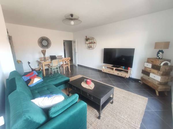 Colocation / Appartement 4 pièces de 91 m², Annemasse, Rue du Mont Blanc / Photo 2