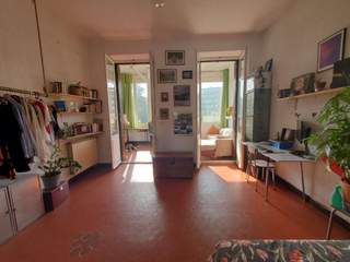 Sublet / 7-bedroom flat · 110 m², Marseille, Rue des Trois Freres Carasso
