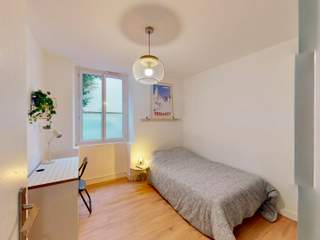 Colocation / Appartement 6 pièces de 106 m², Pau, Rue Pasteur