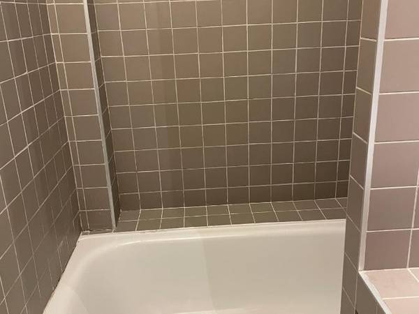 Colocation / Appartement 3 pièces de 72 m², Paris, Rue du Docteur Heulin / Photo 9