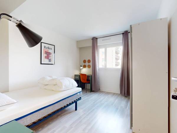 Colocation / Appartement 6 pièces de 100 m², Créteil, 3 Impasse Eugene Delacroix, / Photo 8