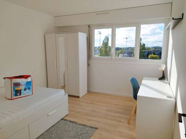 Colocation / Appartement 5 pièces de 87 m², Orvault, Avenue de la Cholière / Photo 2