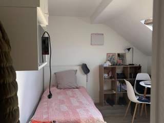 Sous-location / Studio apartment · 9 m², Reims, Boulevard Charles Arnould