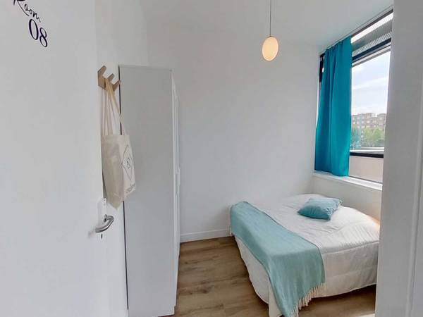 Colocation / Appartement 8 pièces de 180 m², Asnières-sur-Seine, Avenue Sainte-Anne / Photo 2