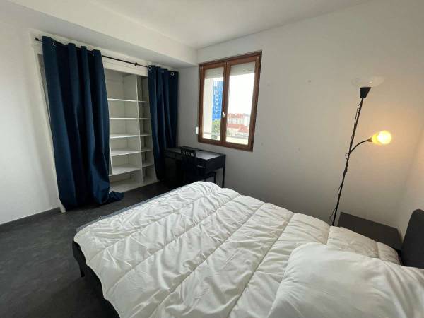 Colocation / Appartement 4 pièces de 62 m², Dijon, Rue de Mulhouse / Photo 9