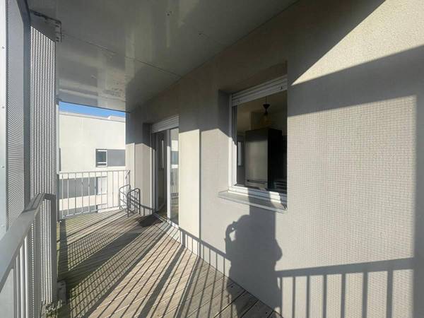 Colocation / Appartement 4 pièces de 75 m², Nanterre, Boulevard des Provinces Françaises / Photo 2