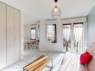 Location / Appartement 1 pièce de 28 m², Reims, Rue de Pargny