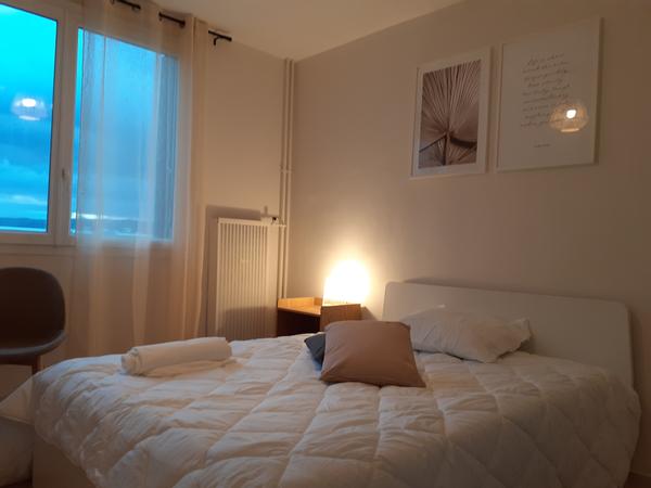 Colocation / Appartement 6 pièces de 95 m², Valence / Photo 2