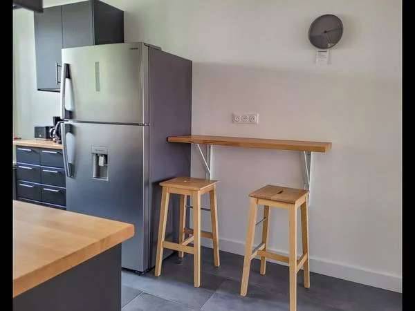 Colocation / Appartement 6 pièces de 101 m², Saint-Denis, Rue Auguste Poullain / Photo 5