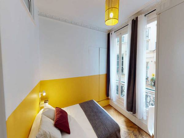 Colocation / Appartement 4 pièces de 90 m², Paris, Boulevard Magenta / Photo 2