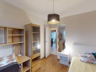 Room share / 4 rooms apartment · 92 m², Grenoble, Rue Paul Helbronner