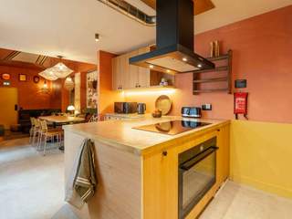 Coliving / Maison 9 pièces de 182 m², Paris, Rue Thiboumery