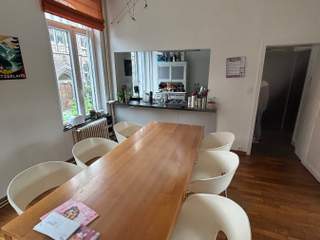 Colocation / Maison 9 pièces de 250 m², Liège, Rue de Pitteurs