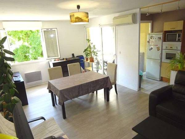 Chambre chez l'habitant / Appartement 3 pièces de 80 m², Villeurbanne, Rue Paul Verlaine / Photo 3