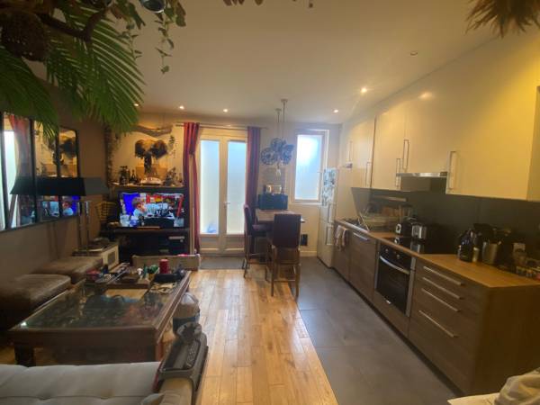 Colocation / Appartement 3 pièces de 45 m², Le Kremlin-Bicêtre, Rue Pasteur / Photo 2