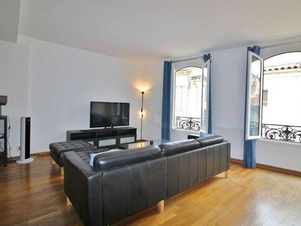 Colocation / Appartement 4 pièces de 124 m², Avignon, Rue Carnot / Photo 2