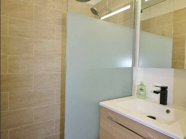 Colocation / Appartement 4 pièces de 124 m², Avignon, Rue Carnot / Photo 8