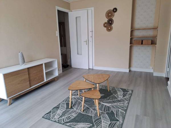 Flatsharing / 3-bedroom flat · 45 m², Saint-Martin-d'Hères, Rue Garibaldi / Photo 2