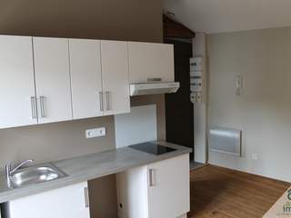 Location / Appartement 1 pièce de 26 m², Poitiers, Rue du Faubourg du Pont Neuf