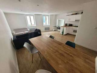 Flatsharing / 3-bedroom flat · 65 m², Marseille, Rue des Trois Rois