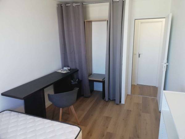 Colocation / Appartement 6 pièces de 90 m², Asnières-sur-Seine, Rue Robert Lavergne / Photo 15