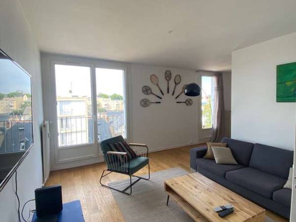 Colocation / Appartement 8 pièces de 116 m², Le Mans, Place George Washington / Photo 2