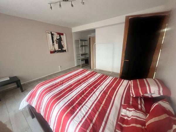 Colocation / Maison 4 pièces de 115 m², Lille, Rue des Martyrs de la Résistance / Photo 3