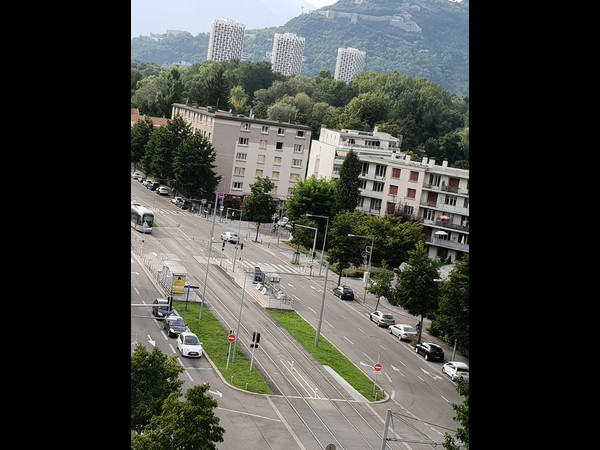 Colocation / Appartement 5 pièces de 65 m², Saint-Martin-d'Hères, Rue Alexander Fleming / Photo 5