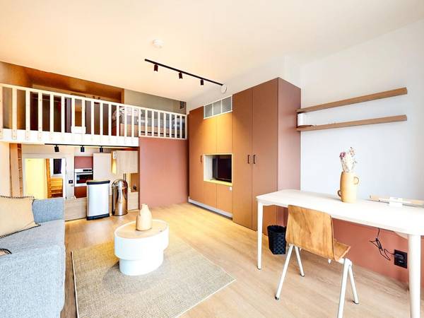 Location / Appartement 1 pièce de 32 m², Bruxelles, Quai-à-La Houille, 10, / Photo 2