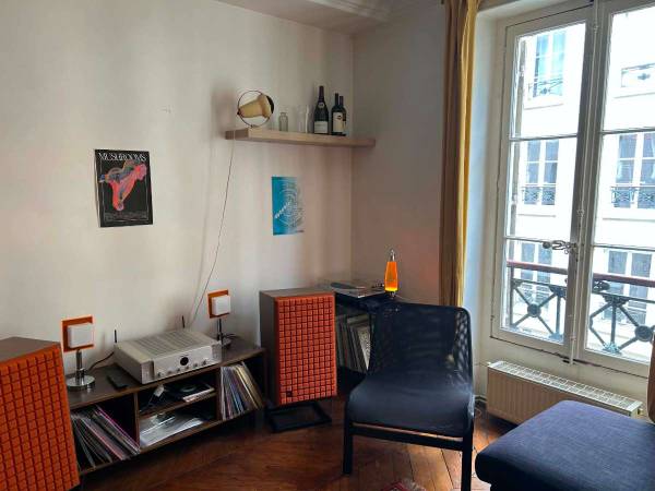 Colocation / Appartement 4 pièces de 72 m², Paris, Rue de Navarin / Photo 2