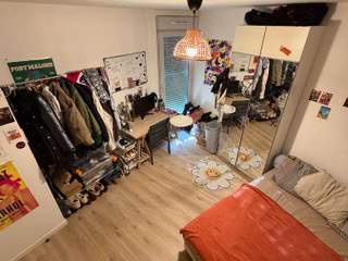 Sous-location / 4 rooms apartment · 83 m², Alfortville, Rue Roger Girodit