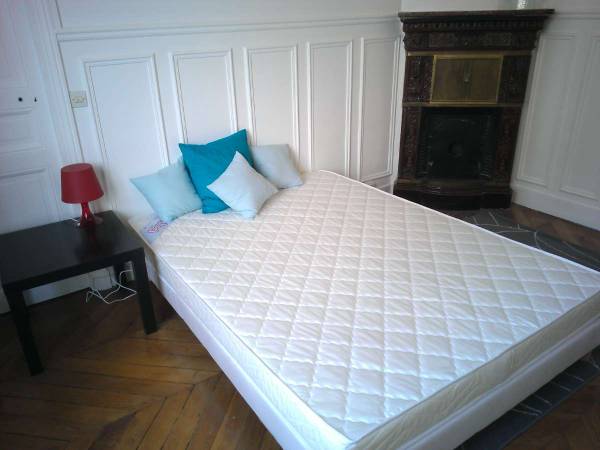 Colocation / Appartement 5 pièces de 74 m², Paris, Avenue Simon Bolivar / Photo 5