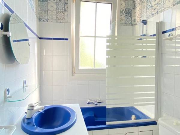 Colocation / Maison 8 pièces de 120 m², Aulnay-sous-Bois, Rue des Pyrénées / Photo 8