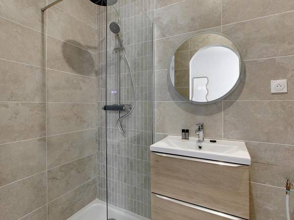 Chambre chez l'habitant / Appartement 1 pièce de 34 m², Asnières-sur-Seine, Avenue . d'Argenteuil / Photo 2