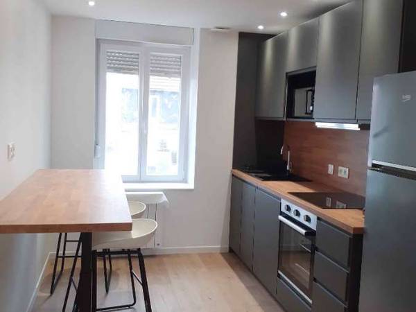 Colocation / Appartement 5 pièces de 69 m², Longwy, Rue Aristide Briand / Photo 2