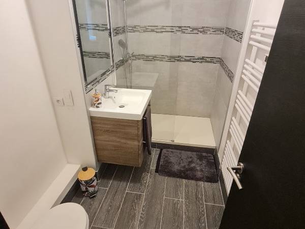 Colocation / Appartement 3 pièces de 70 m², Toulon, Chemin de Rigoumel / Photo 3