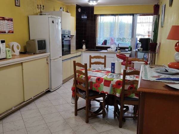 Room in a live-in landlord's home / 1 room apartment, Nice / Photo 5
