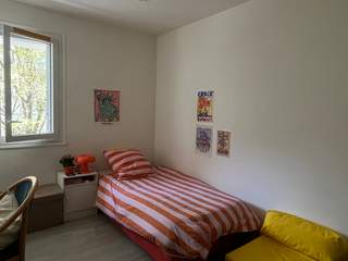 Sublet / 3-bedroom flat · 80 m², Paris, Rue Mathis