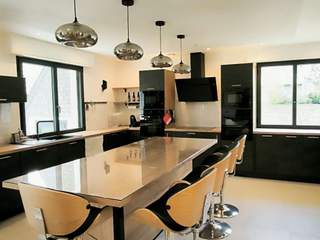 Flatsharing / 10-bedroom house · 250 m², Saint-Erblon, Rue du Verger
