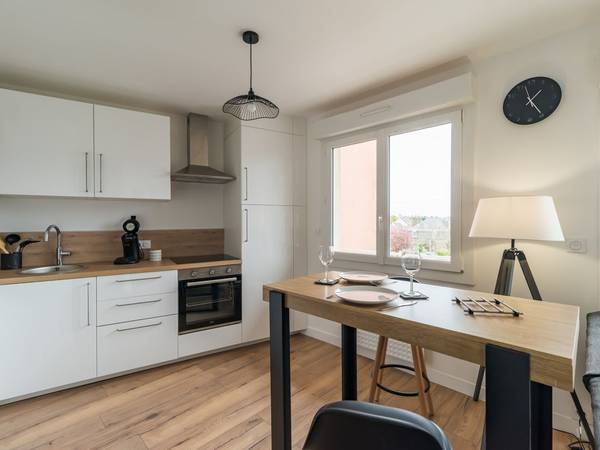 Location / Appartement 1 pièce, Saint-Brieuc / Photo 2