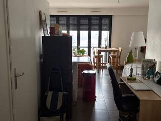 Sous-location / Appartement 1 pièce de 38 m², Pantin, Mail Hélène Brion