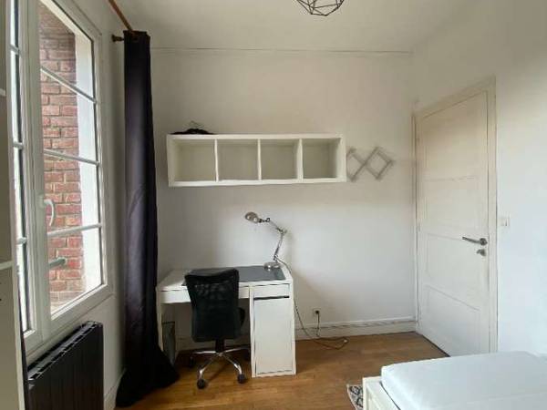 Colocation / Appartement 5 pièces de 74 m², Amiens, Rue Gresset / Photo 2