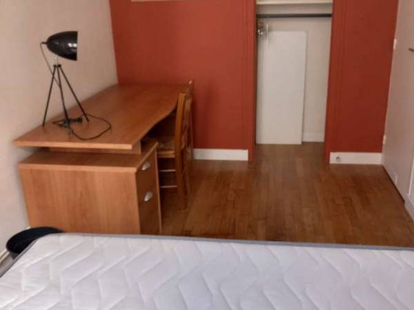 Colocation / Appartement 4 pièces de 65 m², Dijon, Rue Charles Dumont / Photo 2